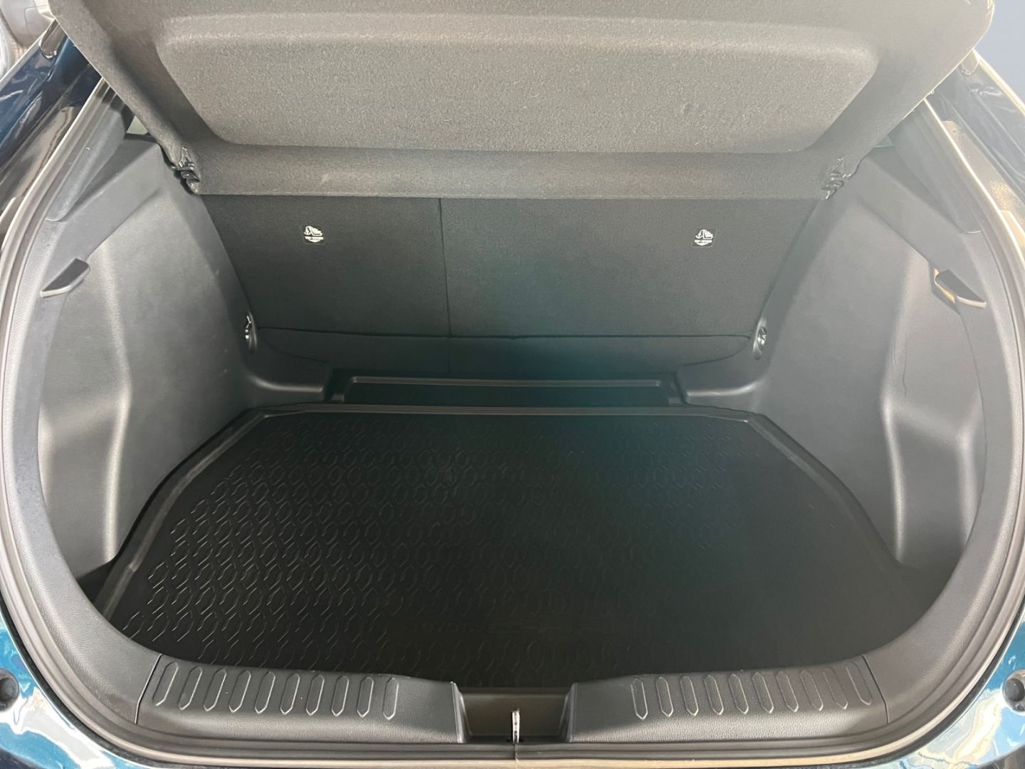 Toyota C-HR 1.8 Hybrid Team D *LED*ACC*CAM*CarPlay*SHZ*