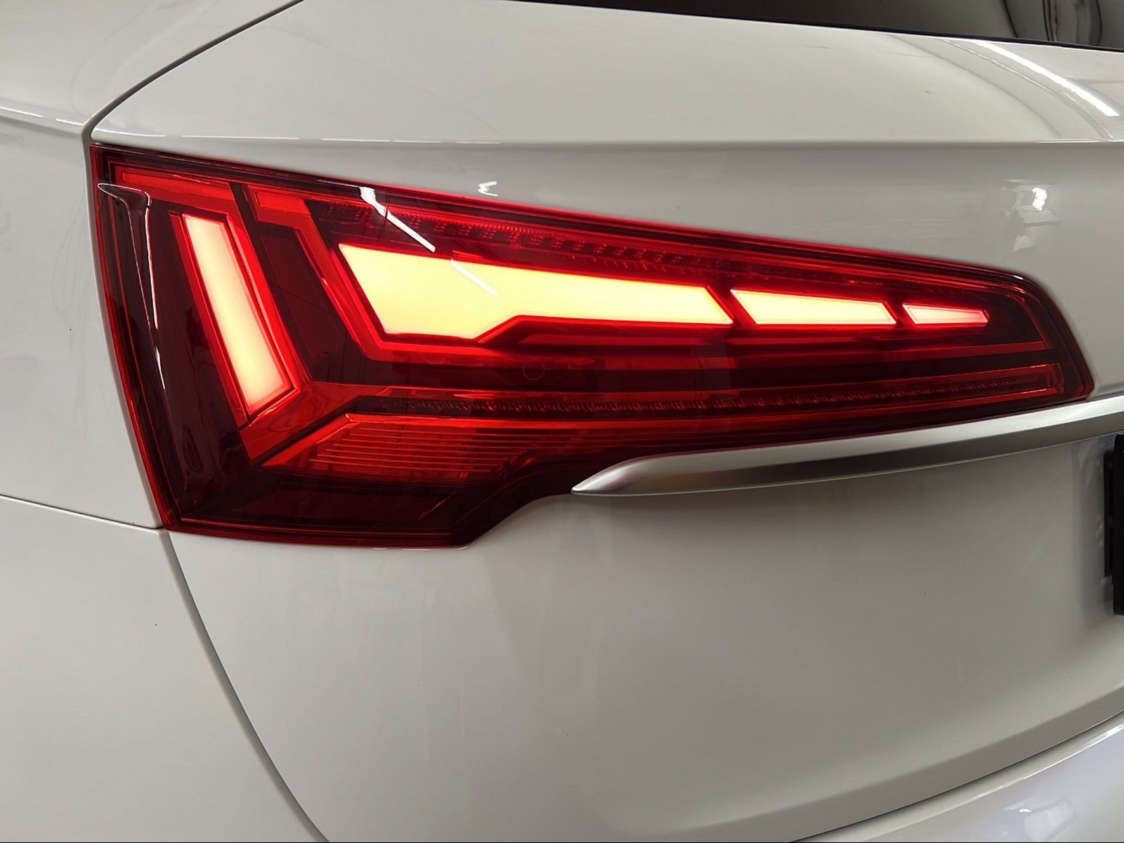 Audi Q5 55 TFSI e quattro S line/Virtual Co/AHK/LED-S