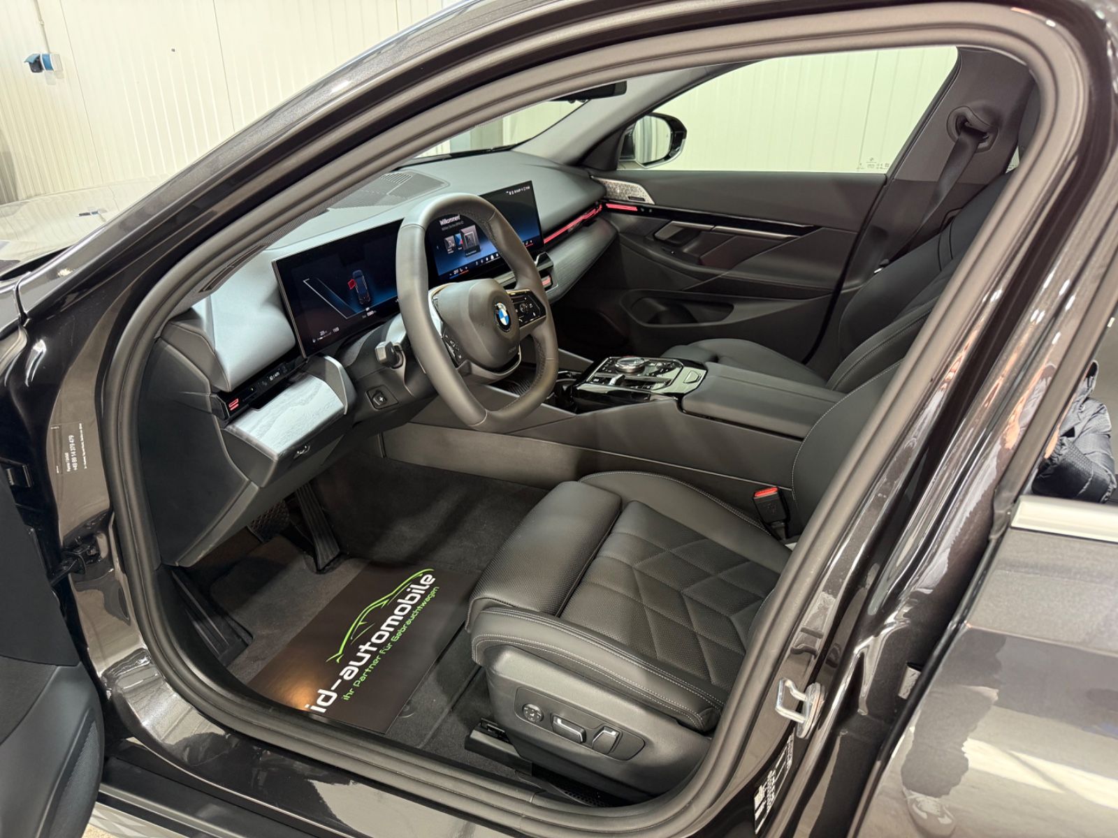 BMW 520i Limousine, Head-UP, Bowers&Wilkins, 1 Hand