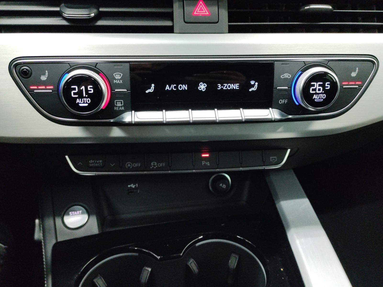 Audi A4 Avant 40 TFSI Q 2x S LINE AHK MATRIX-LED LM19
