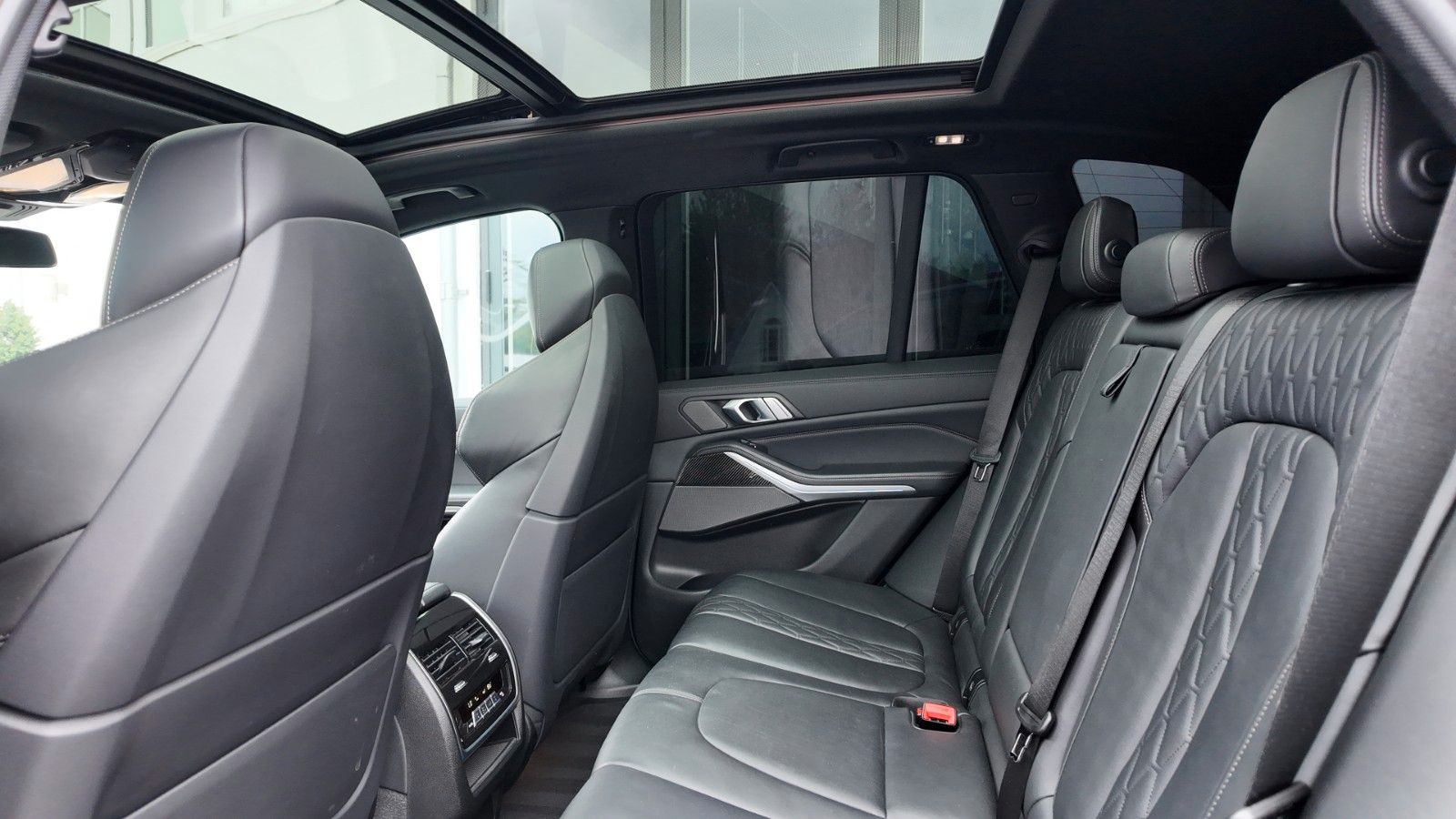 BMW X5  xDrive 45e "M-SPORT, PANO, HUD, SPORTSITZE"
