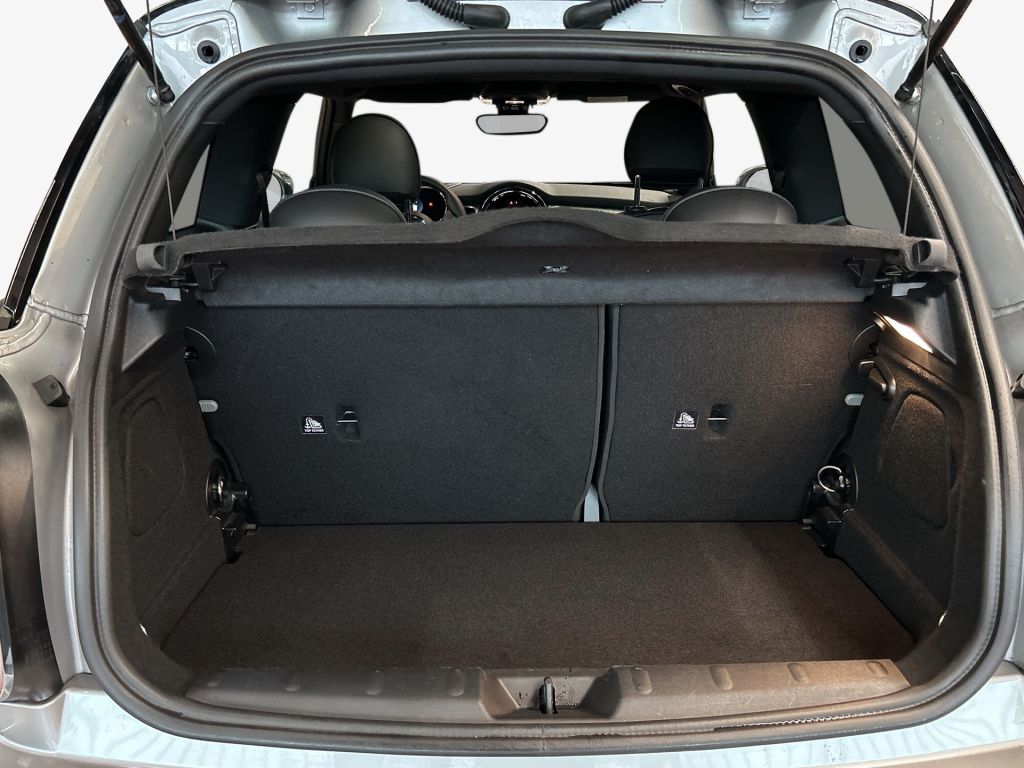 MINI Cooper SE MINI Yours Trim - Samsaru's Car Outlet