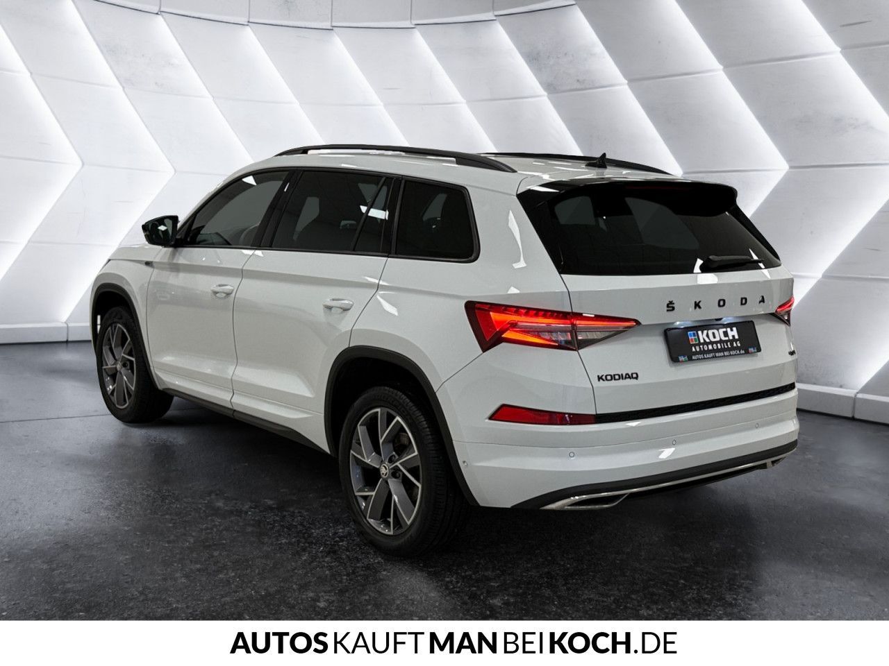 Skoda Kodiaq 2.0 TDI DSG 4x4 Sportline PANO AHK CANTON