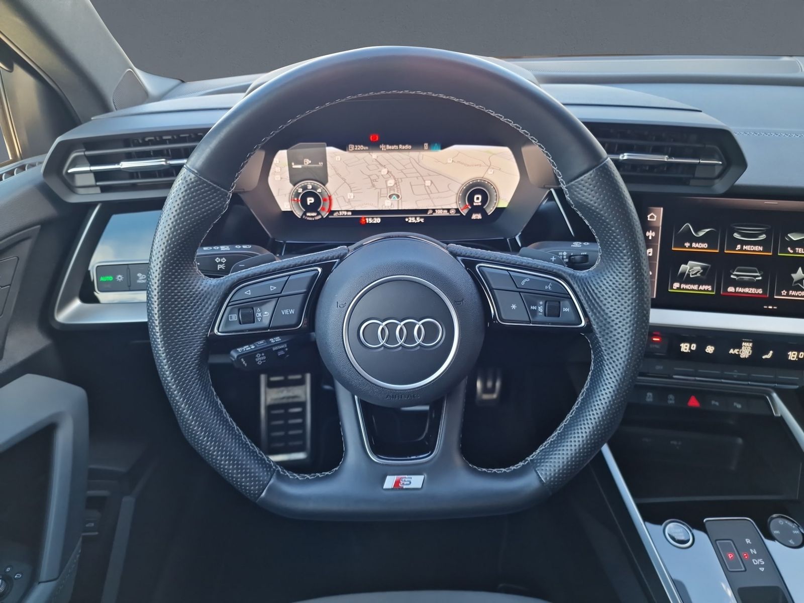 Audi A3 Limousine 35 TDI 2x S line LED NAVI Raute 18"