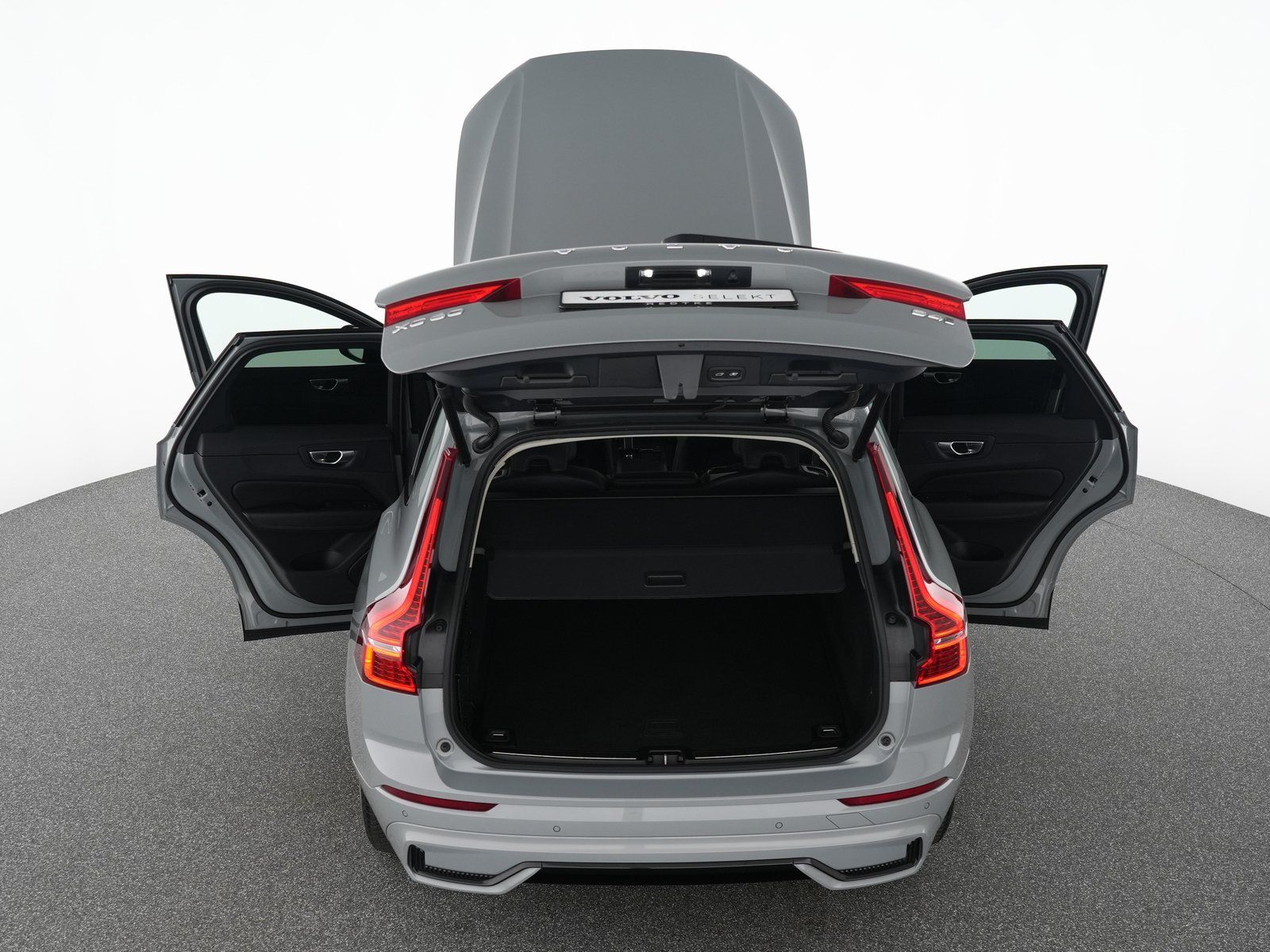Volvo XC60 B4 AWD Geartronic Plus Dark ACC*BLIS*LEDER