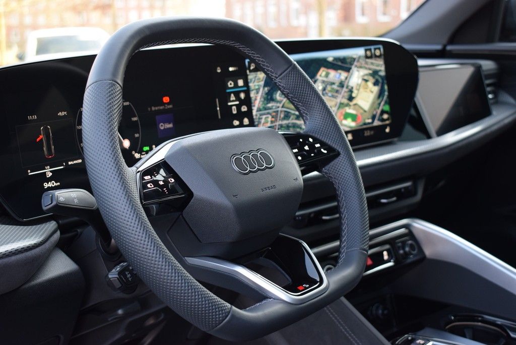 Audi Q5 TDI quattro *S-line*Pano*AHK*Matrix*360°