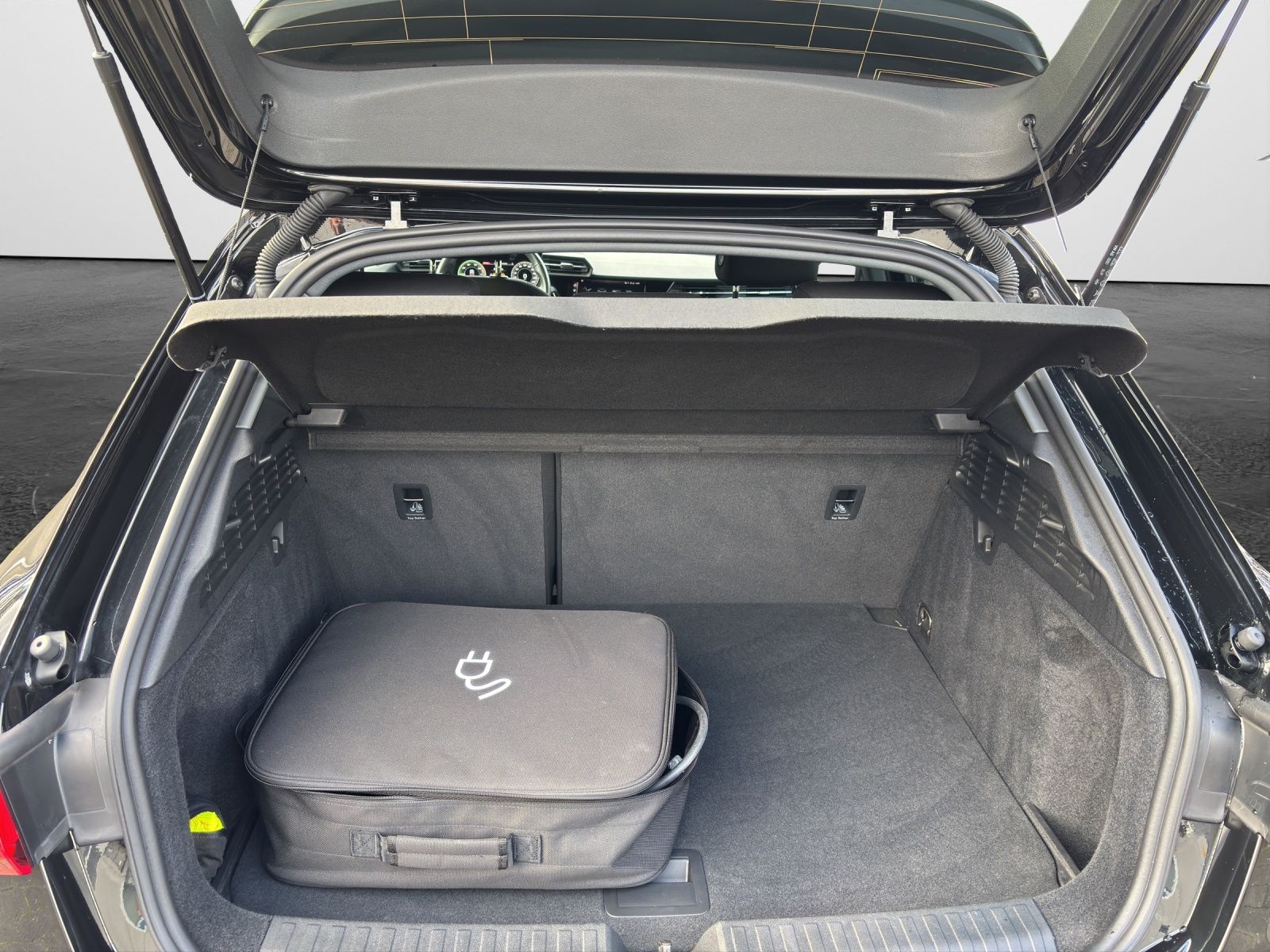 Audi A3 Sportback 40 TFSI e S tronic advanced  LED PD