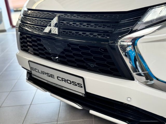Mitsubishi Eclipse Cross Mitsubishi Plug-In Hybrid Plus MJ2