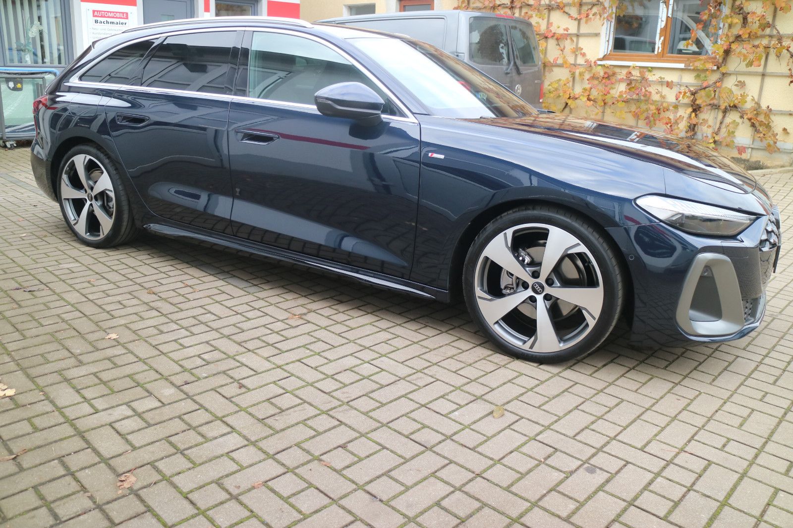 Audi A5 Avant 2,0TFSI-Quattro-S-Line-ACC-AHK-