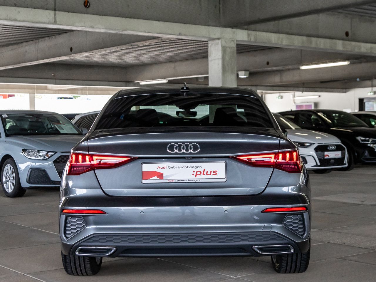 Audi A3 Limousine 35 TFSI S line - Samsaru's Car Outlet
