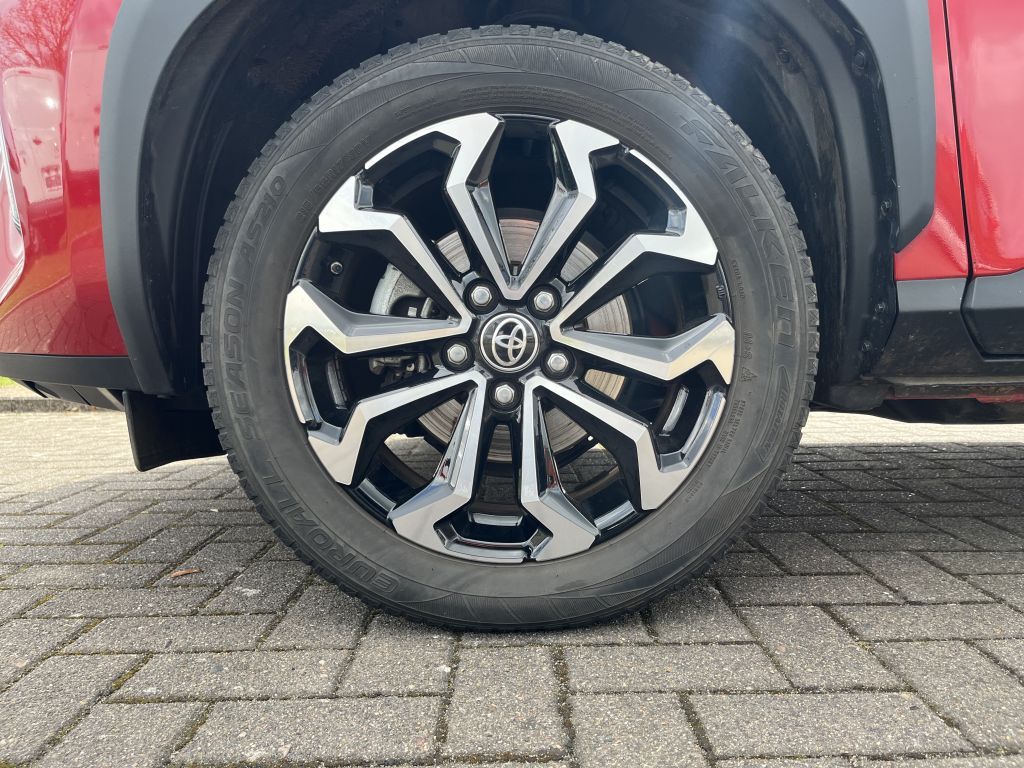 Toyota Yaris Cross Hybrid 1.5 VVT-i Team Deutschland