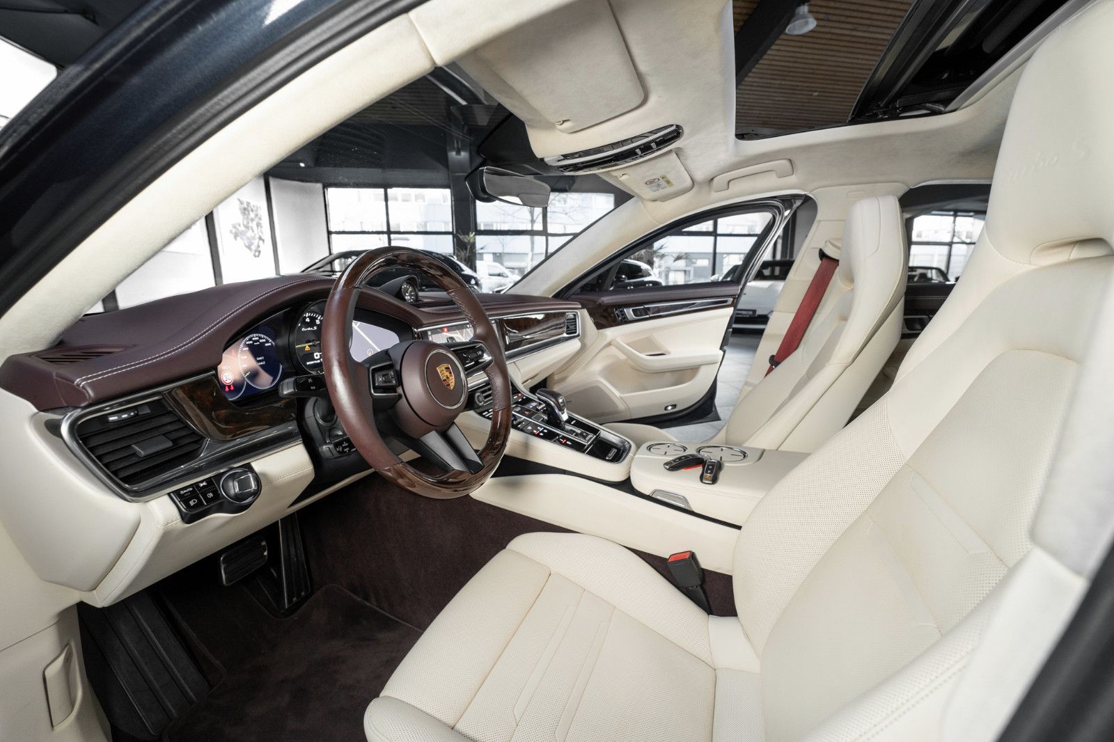 Porsche Panamera Turbo S E-Hybrid 1.Hd Traumausstattung