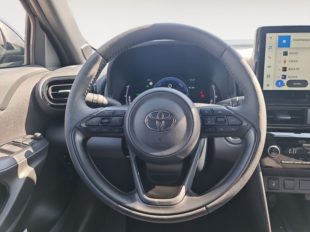 Toyota Yaris Cross Hybrid 130PS 1.5 VVT-i Teamplayer
