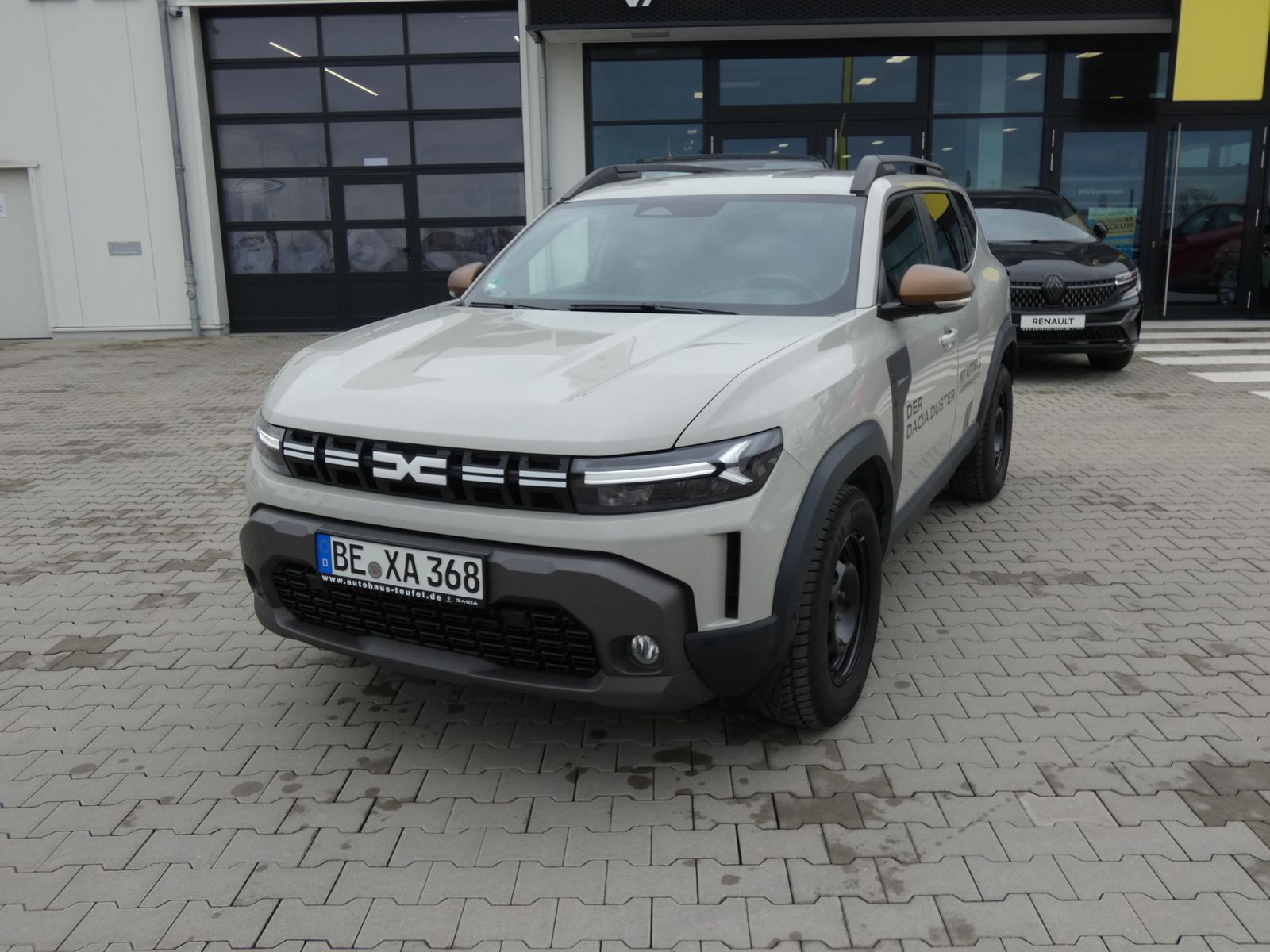 Dacia Duster Extreme TCe 130 - Samsaru's Car Outlet