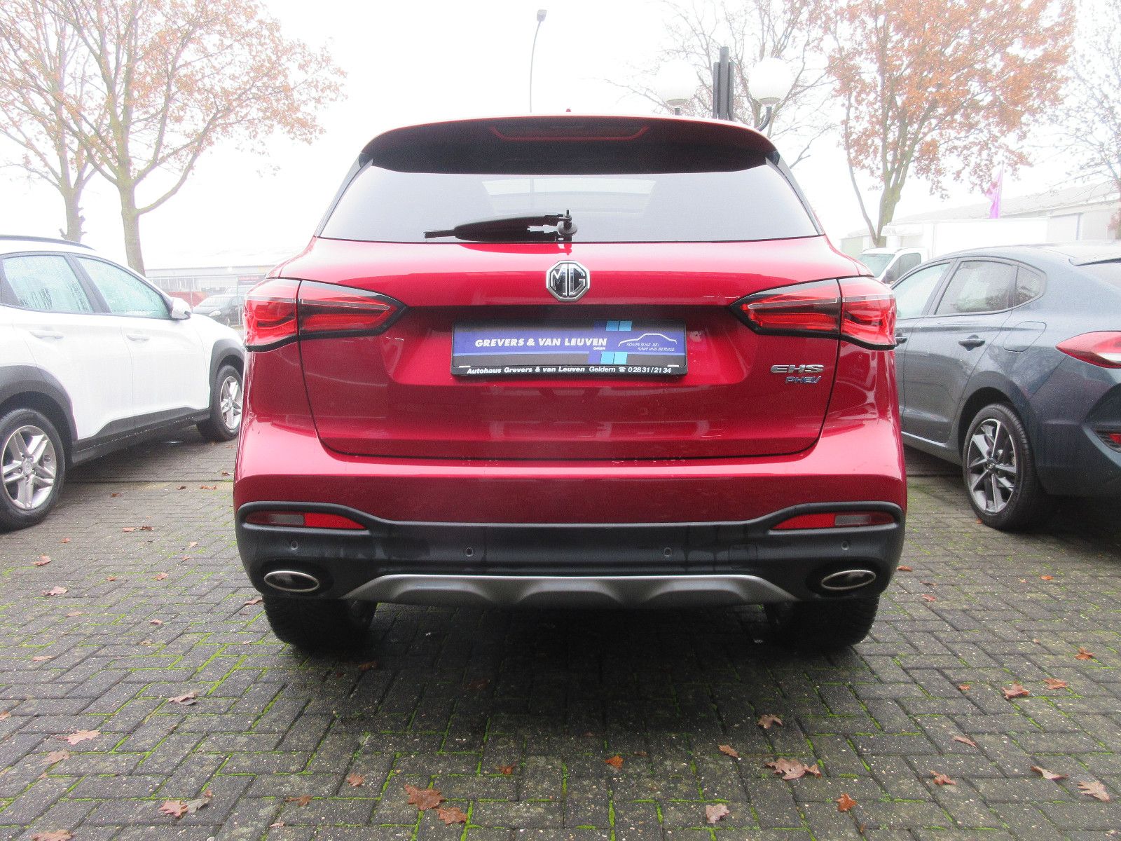 MG EHS 1.5TGI PLUG IN HYBR. LUXURY+MG PILOT PANO 18