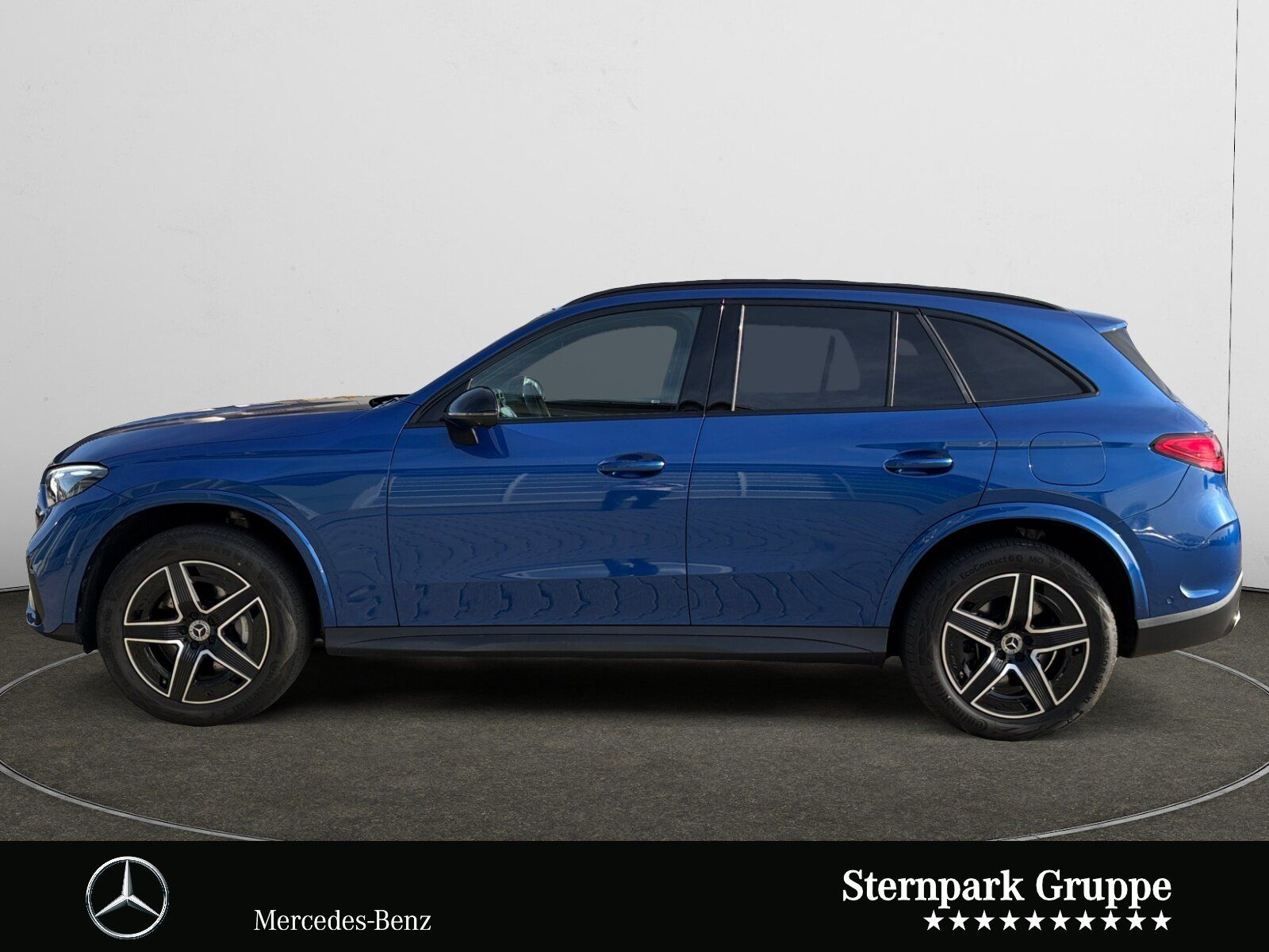 Mercedes-Benz GLC 300 e 4M AMG +360°+AHK+Panorama+Distro+Night