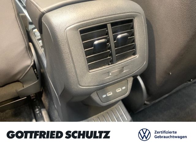 Volkswagen T-Roc R-LINE TSI DSG - Samsaru's Car Outlet