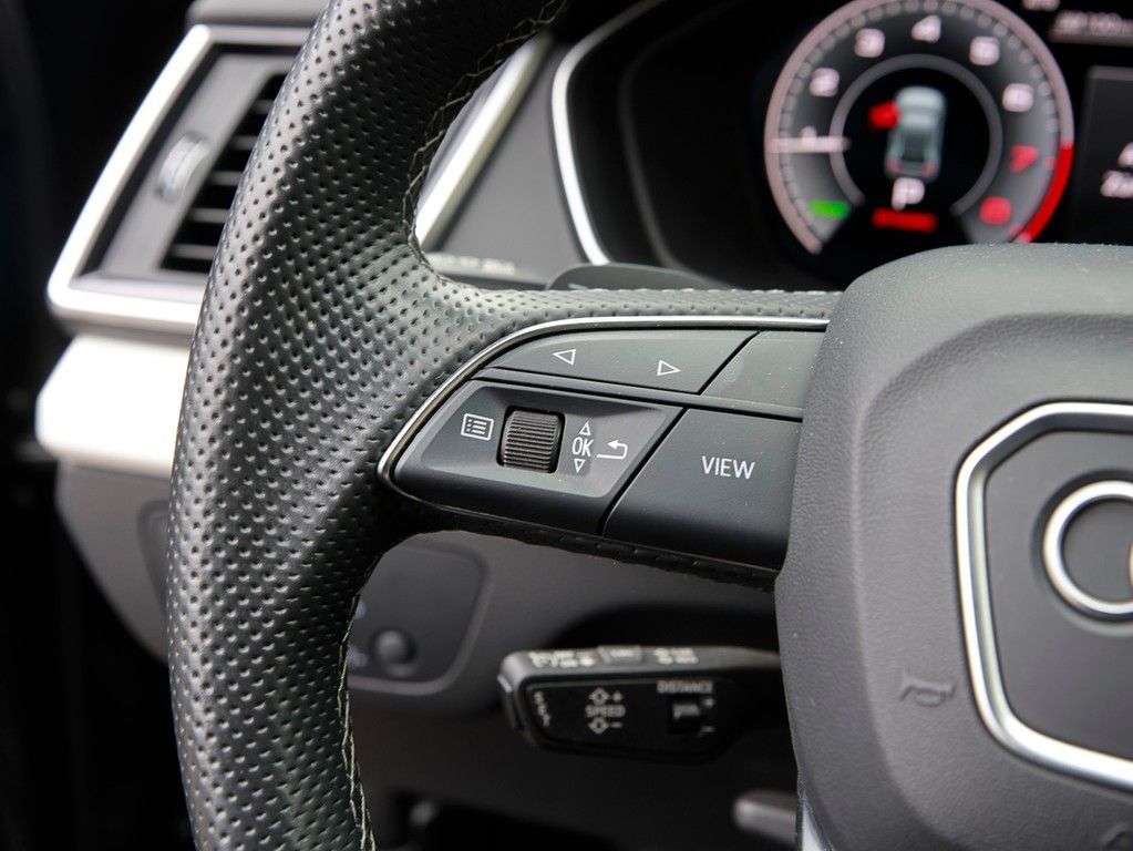 Audi Q5 55 TFSI e S line ACC Matrix Kamera Business