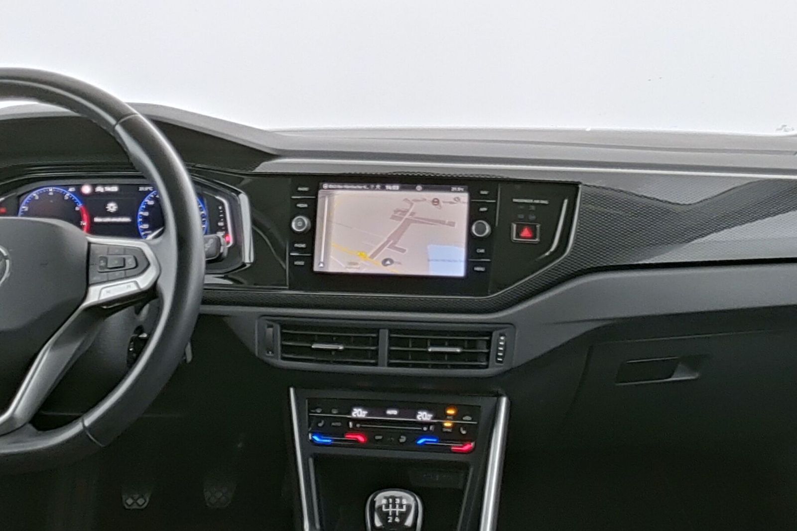 Volkswagen Taigo 1.0 TSI Life - Samsaru's Car Outlet