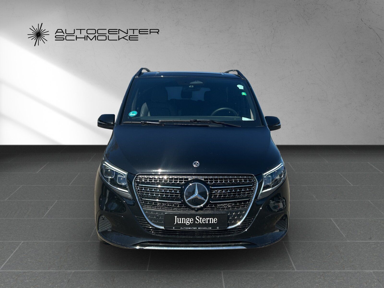 Mercedes-Benz V 300 d AVANTGARDE - Samsaru's Car Outlet