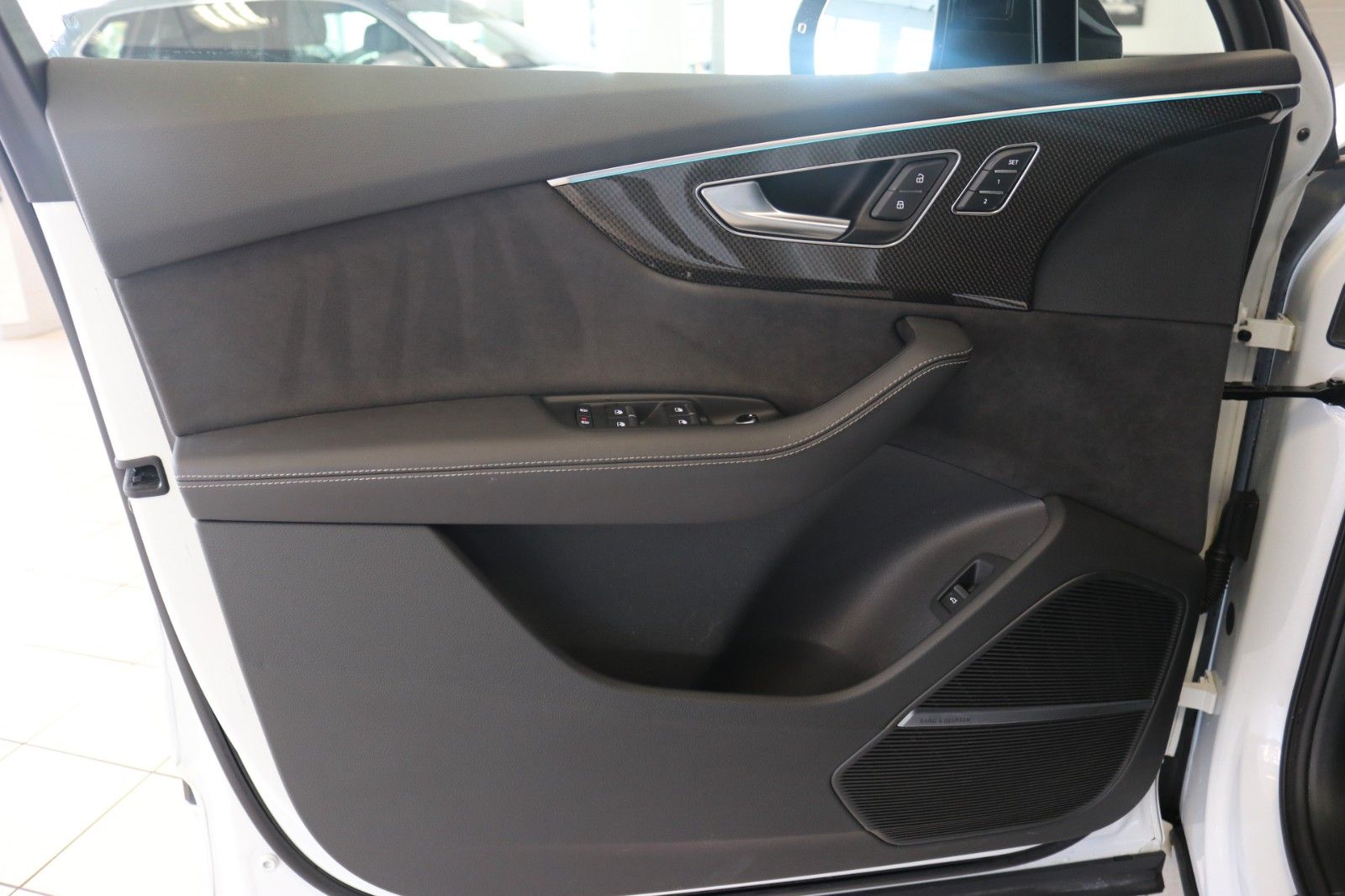 Audi Q7 50 TDI competition plus Laser HUD 7-Sitzer