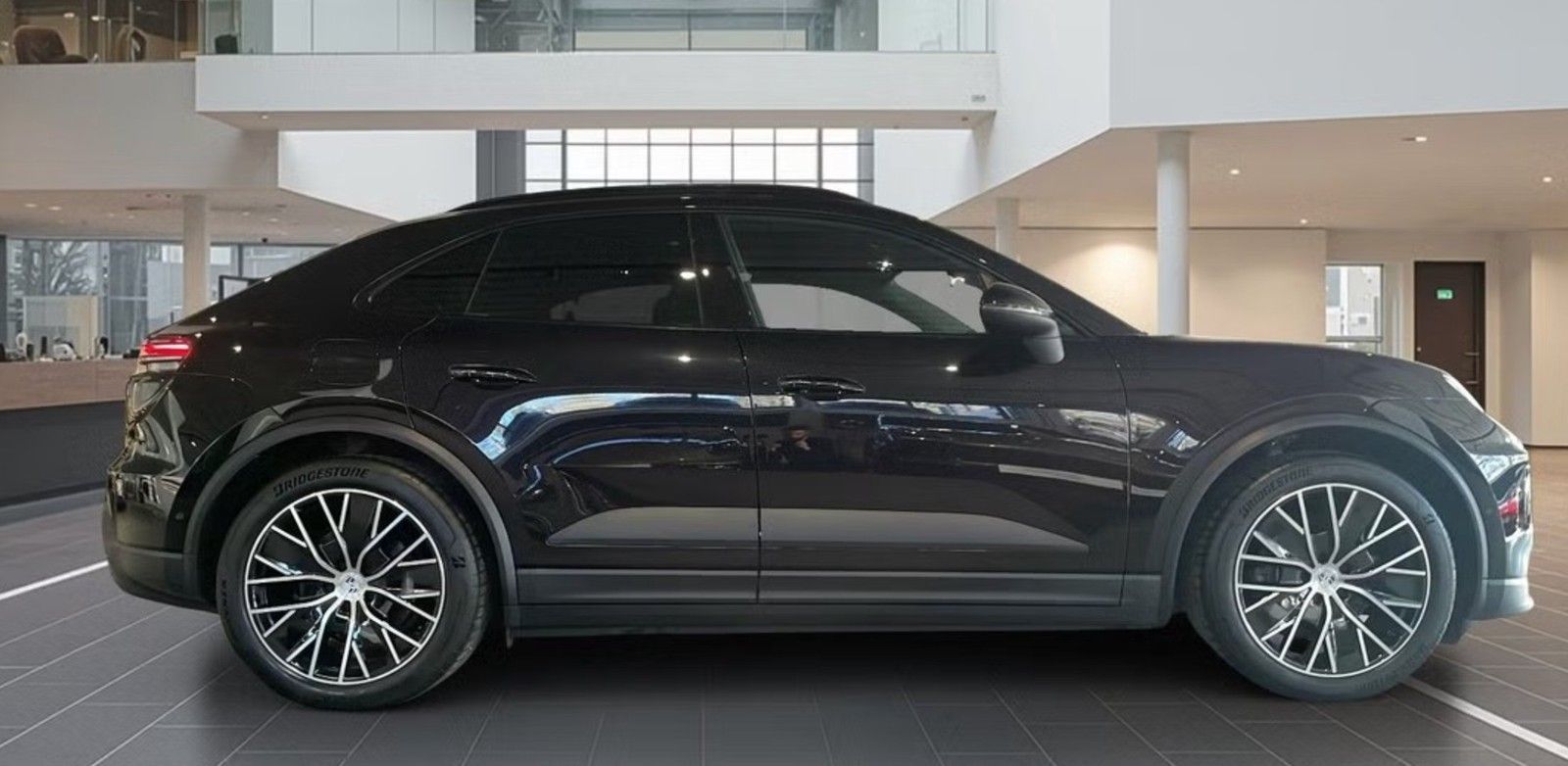 Porsche Macan Electric 4 *CHRONO/BOSE*