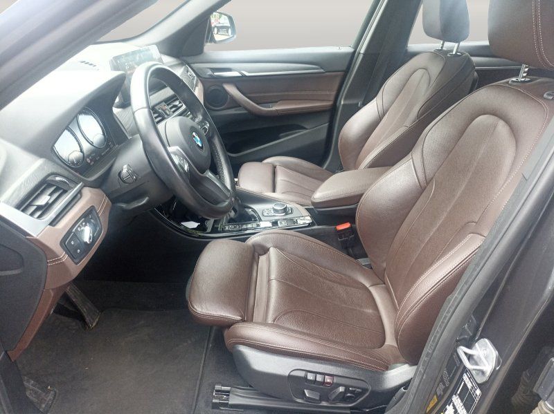 BMW X1 xDrive25e Sport Line - Samsaru's Car Outlet