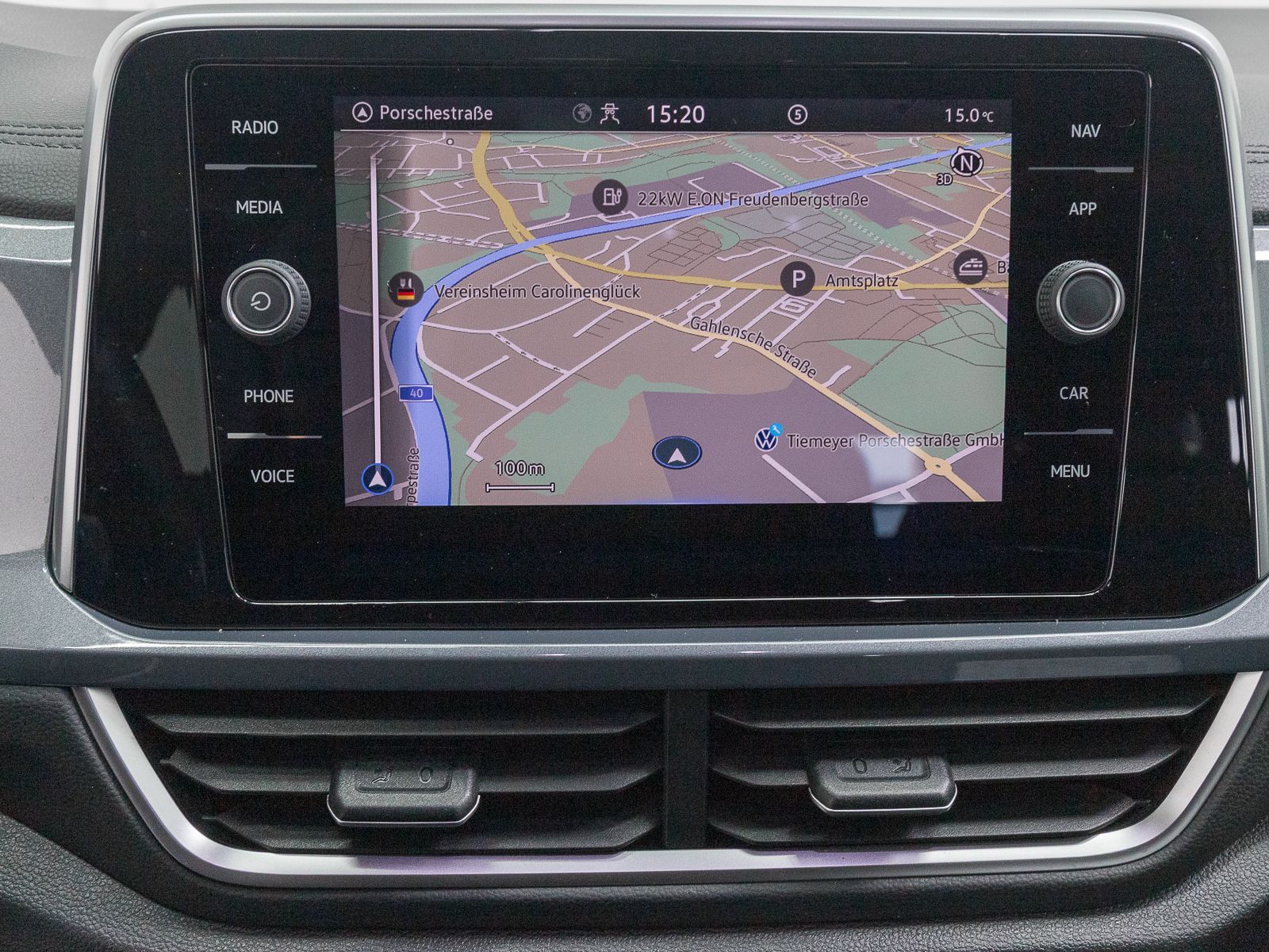 Volkswagen T-Roc 1.5 TSI DSG STYLE - Samsaru's Car Outlet