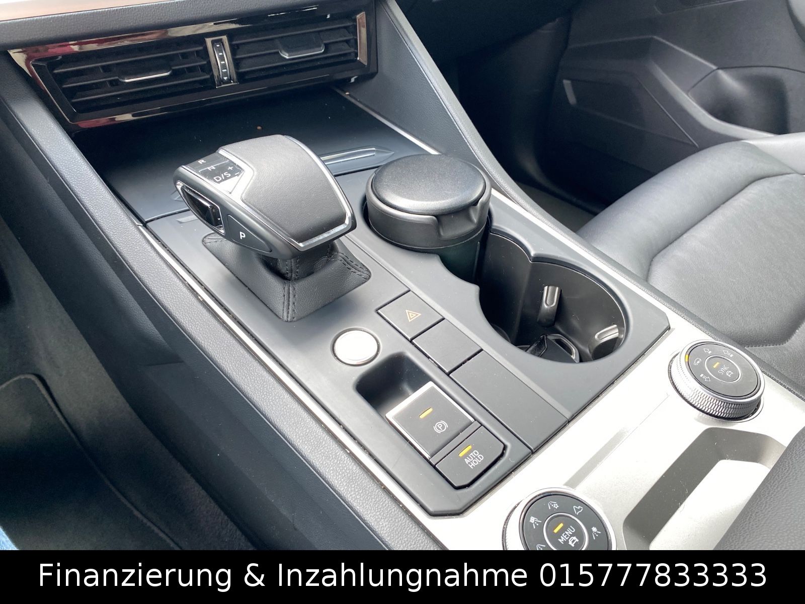 Volkswagen Touareg 4Motion - Samsaru's Car Outlet