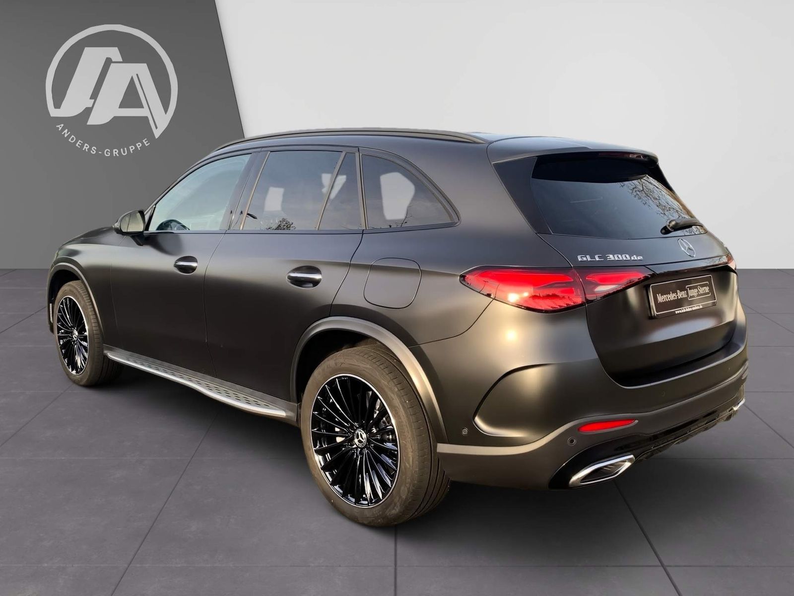 Mercedes-Benz GLC 300 de 4M AMG PREMIUM+Dist+AHK+Pano+Burm+Key