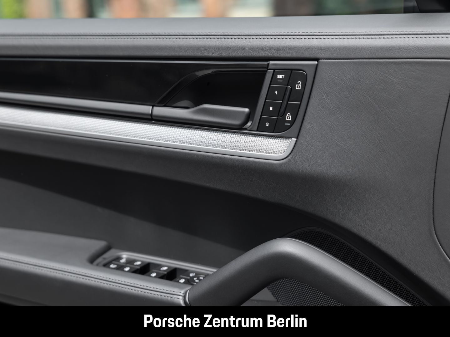 Porsche Cayenne S E-Hybrid Coupe HA-Lenkung InnoDrive