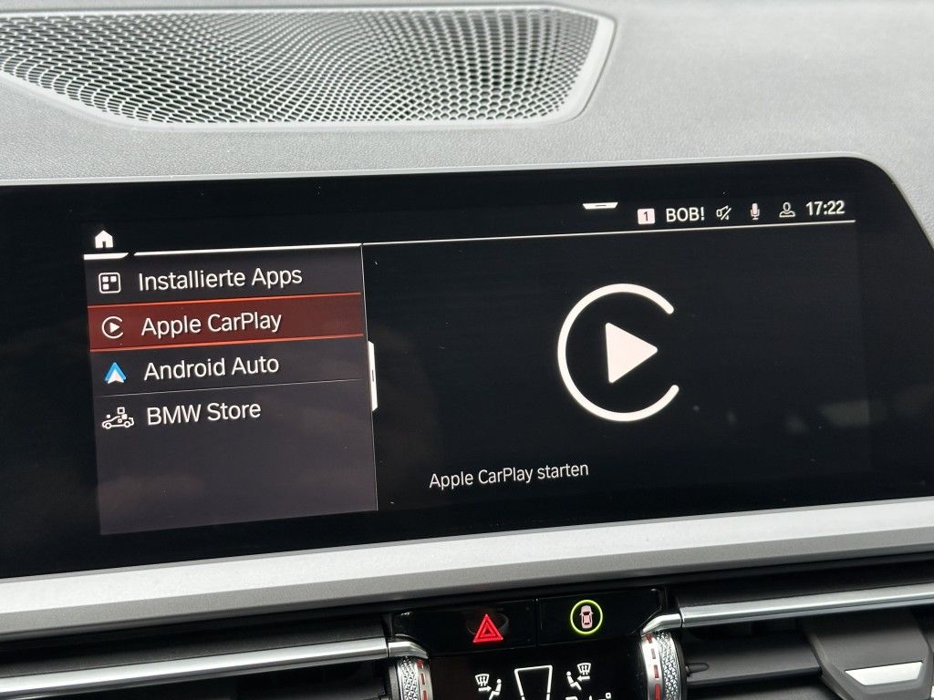 BMW 330 e Touring Aut. Advantage - Samsaru's Car Outlet