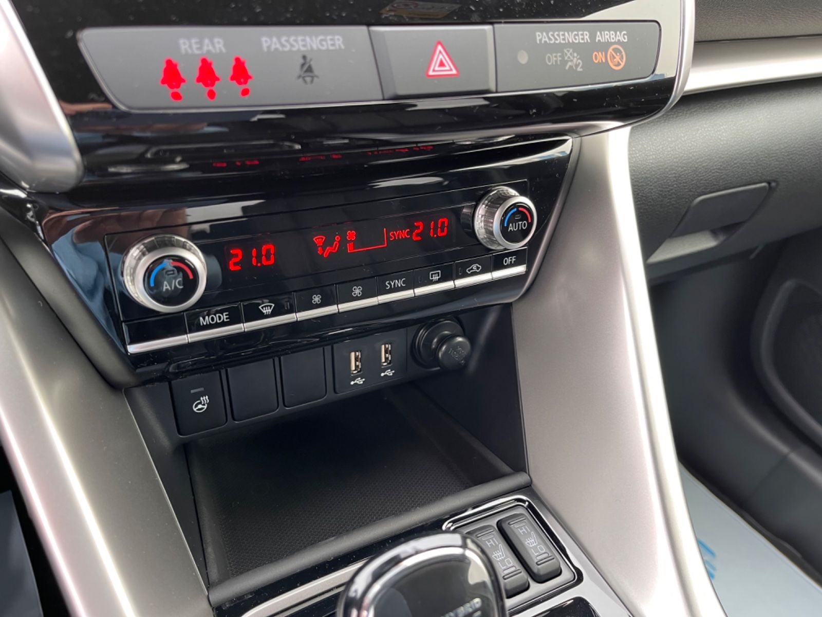 Mitsubishi Eclipse Cross Plug-in Hybrid Plus Select 4WD