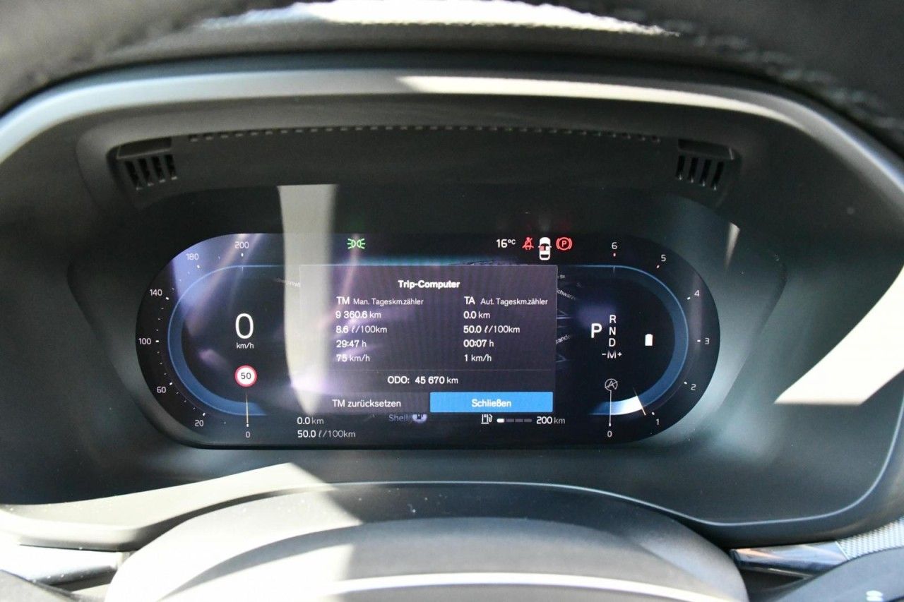 Volvo XC60 AWD Plus Dark ACC*H&K*AHK*BLIS*CAM*NAV*