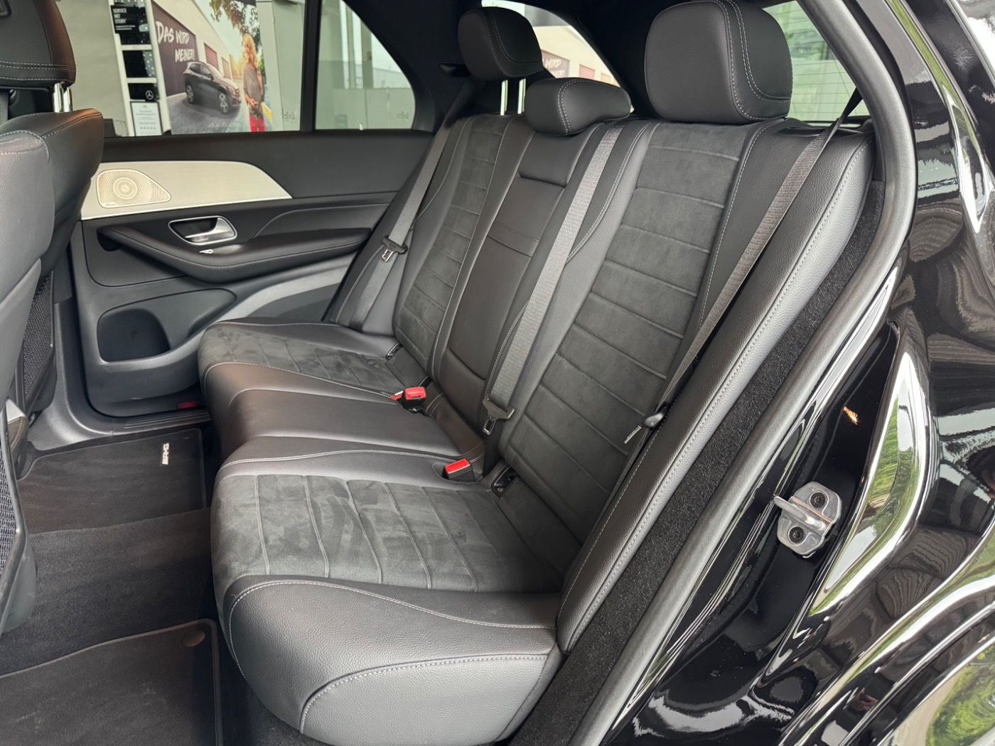 Mercedes-Benz GLE 450 d 4Matic AMG+PANO+AIRMATIC+AHK+NIGHT