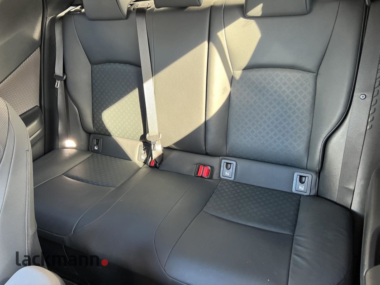 Toyota C-HR 2.0 Hybrid Orange Edition - Samsaru's Car Outlet