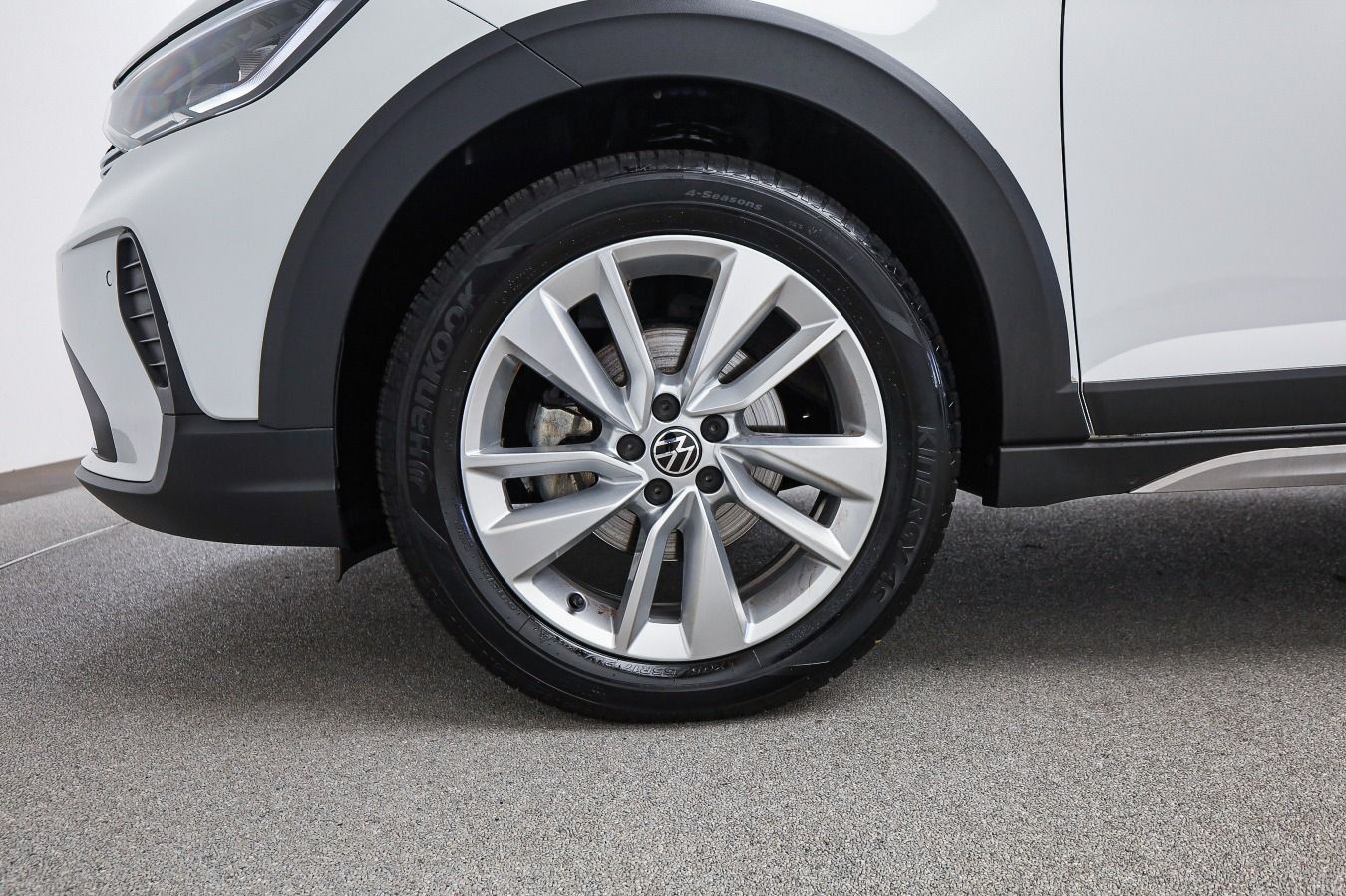 Volkswagen Taigo 1.0 TSI DSG LIFE - Samsaru's Car Outlet
