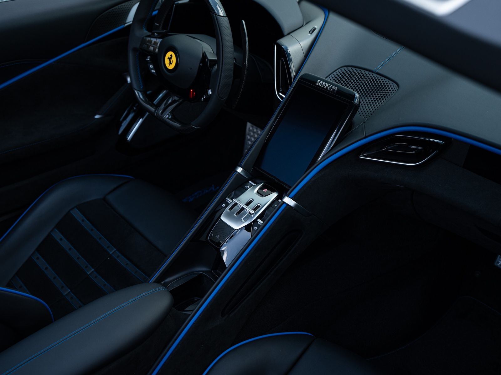 Ferrari Roma Spider - Samsaru's Car Outlet