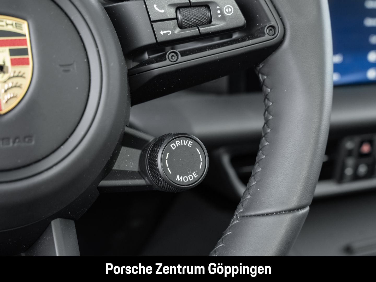 Porsche Macan 4S BOSE LED-Matrix Panorama Surround-View
