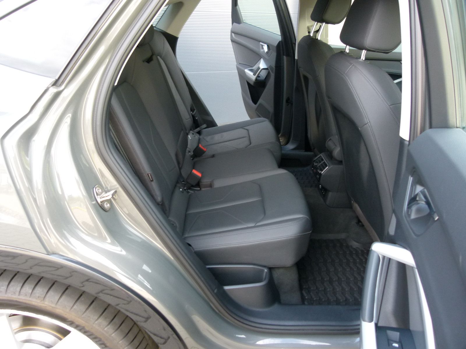 Audi Q3 Sportback 45TFSI quattro S-line - Samsaru's Car Outlet