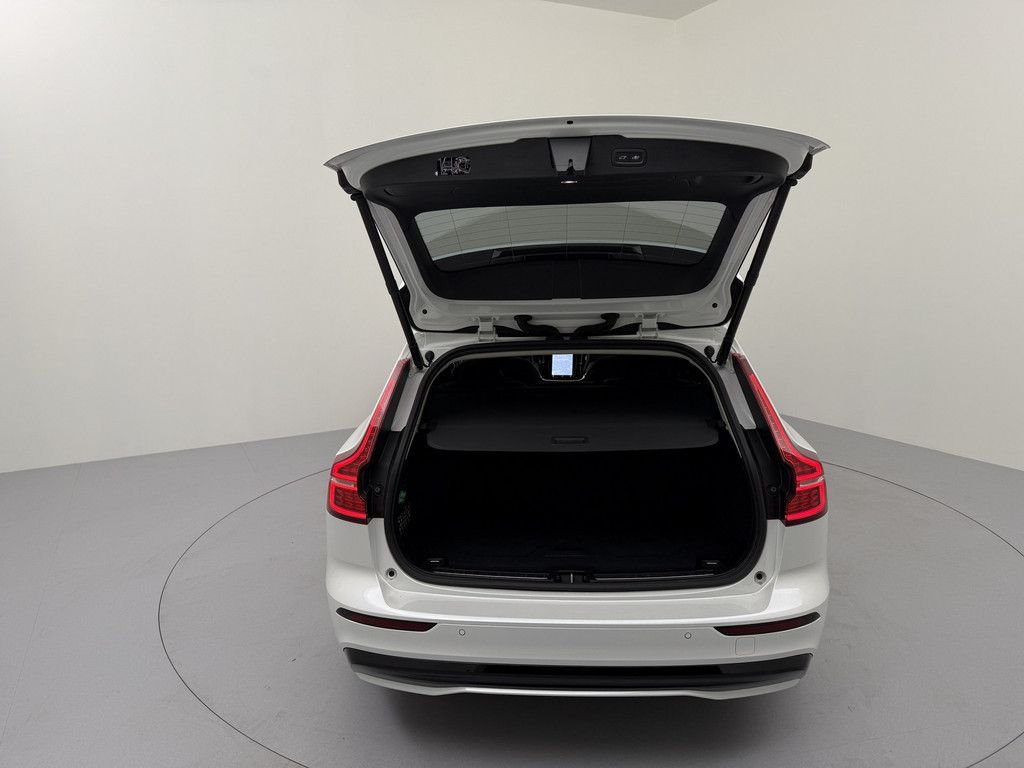 Volvo V60 T6 Ultra Dark Recharge Plug-In Hybrid AWD