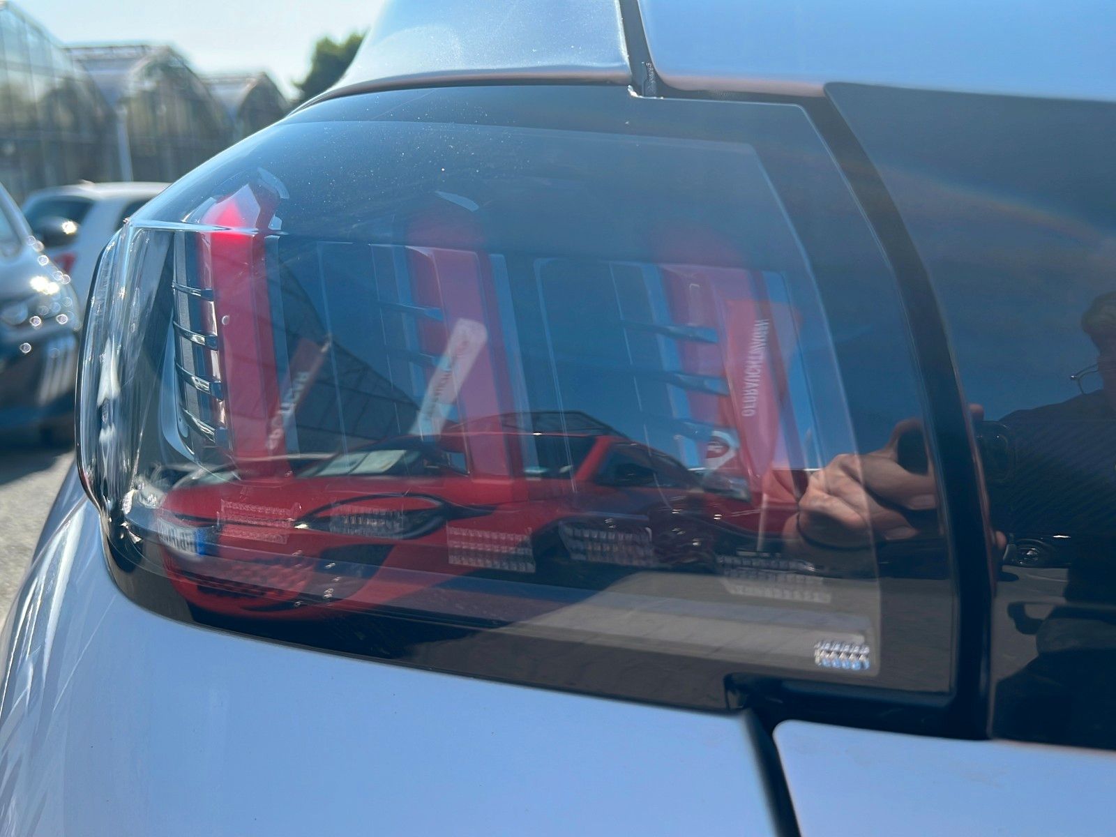 Peugeot 208 e- Allure Pack - Samsaru's Car Outlet