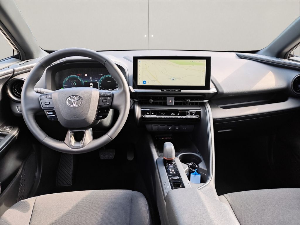 Toyota C-HR 1.8 Hybrid Team Deutschland 15 J. Garantie
