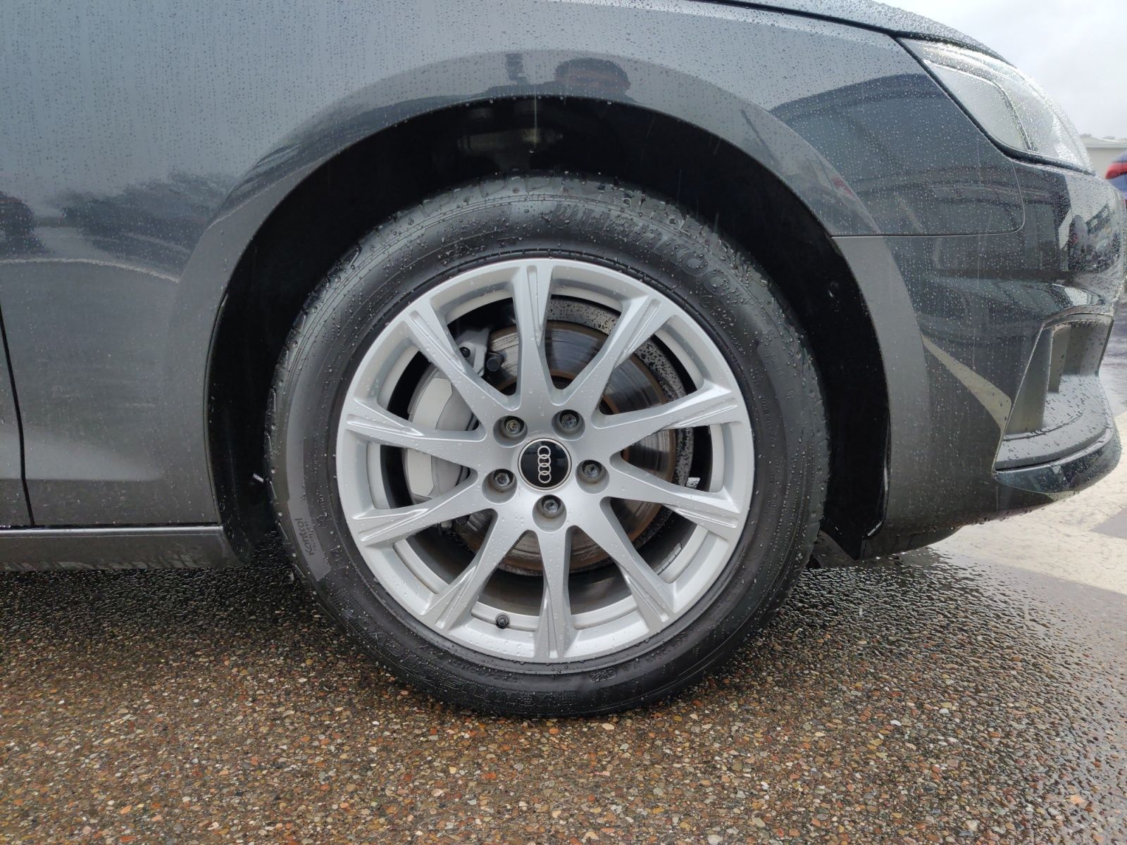 Audi A4 Avant 40 TDI S-Tronic - Samsaru's Car Outlet