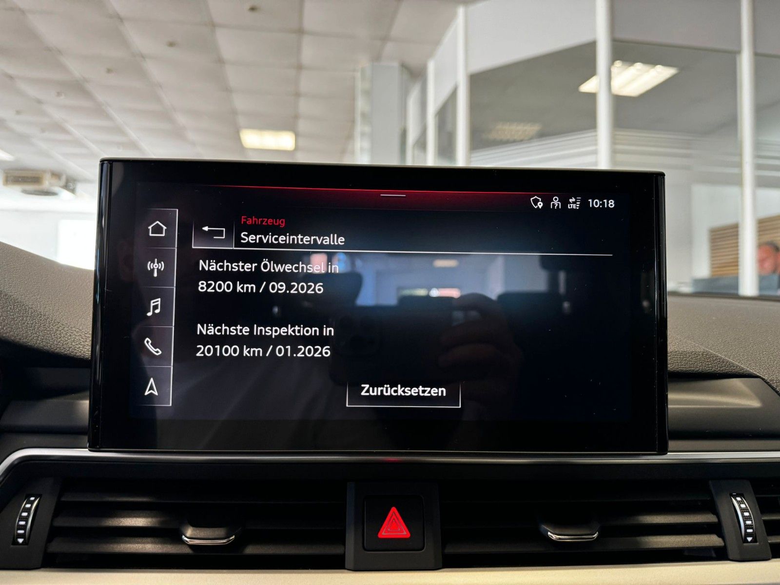 Audi A4 Lim. 40 TDI quattro Black Style - Samsaru's Car Outlet