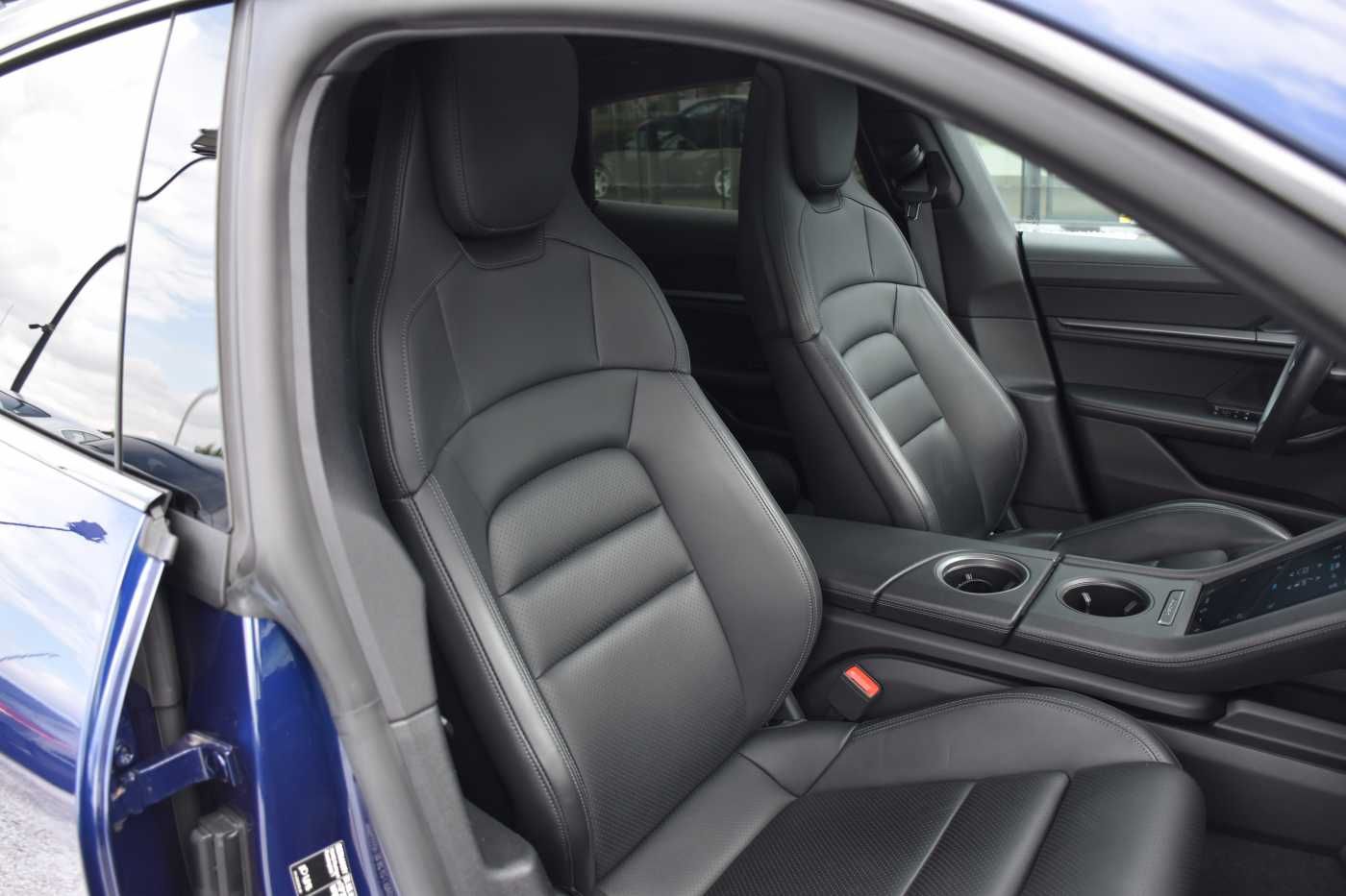 Porsche TAYCAN 4 Cross Turismo Pano Bose ACC
