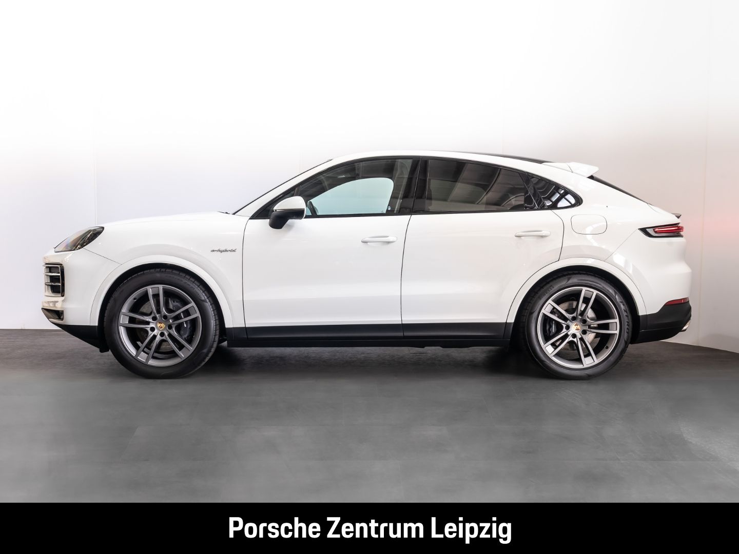 Porsche Cayenne E-Hybrid Coupe HD HeadUp InnoDrive AHK