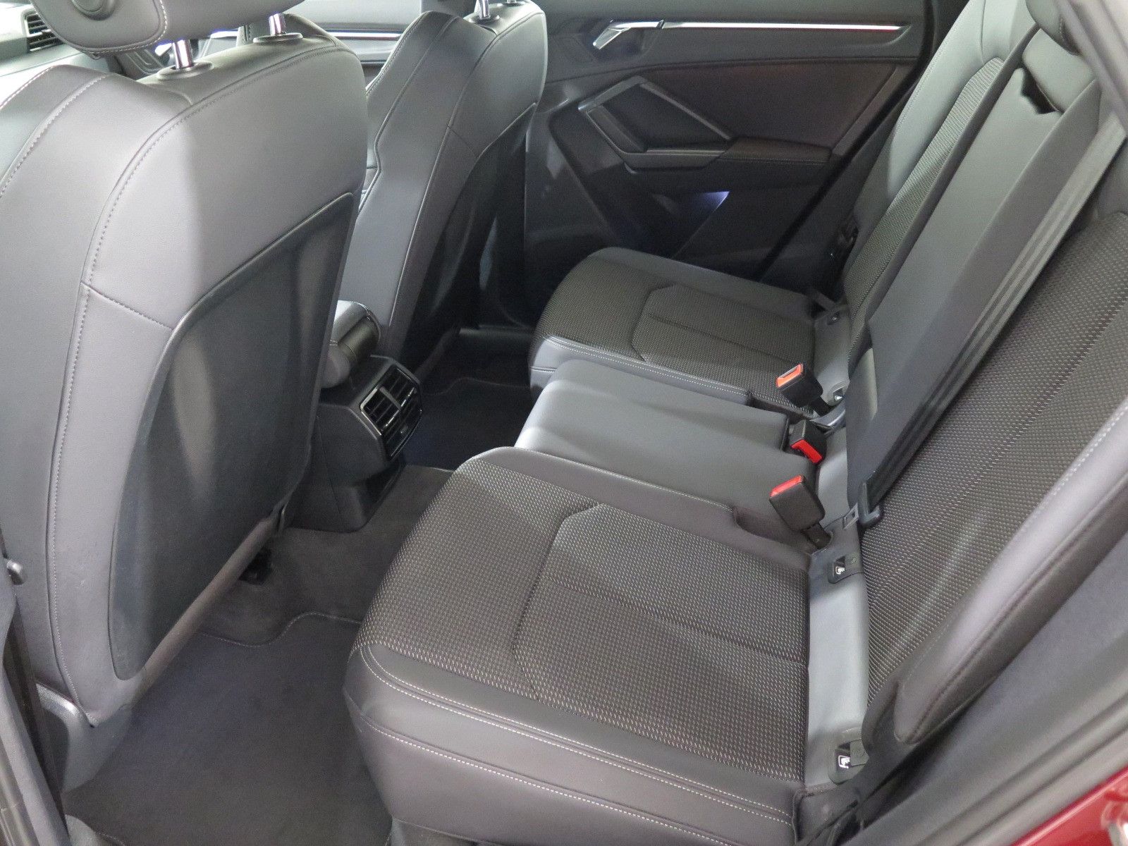 Audi Q3 Sportback 40 TFSI quattro S line - Samsaru's Car Outlet