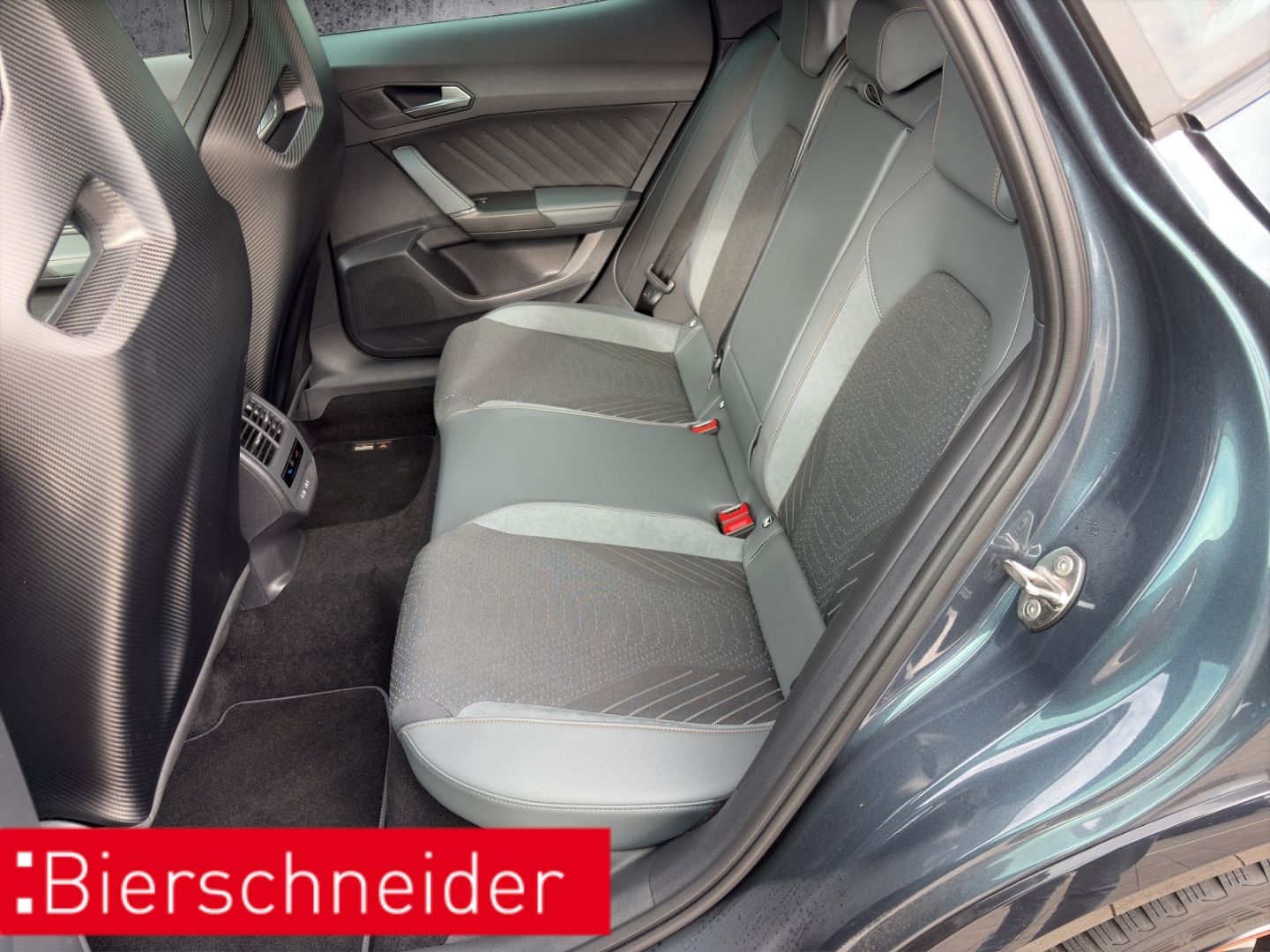 Cupra Formentor VZ 4Drive DSG Extreme PANO  AHK | INTE