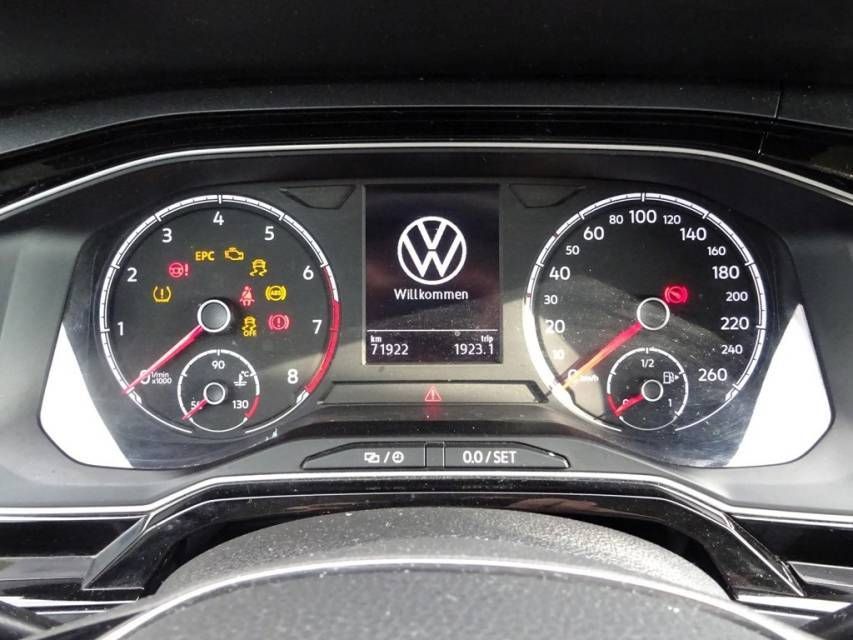 Volkswagen Polo VI 1.0 TSI Automatik Highline - Samsaru's Car Outlet